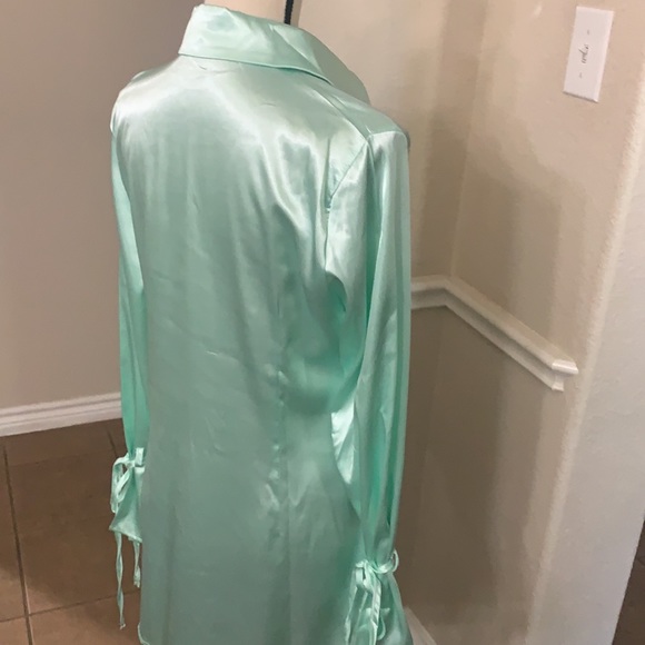 Hazel & Olive light green/mint silky satin shirt dress Size L - Picture 11 of 17